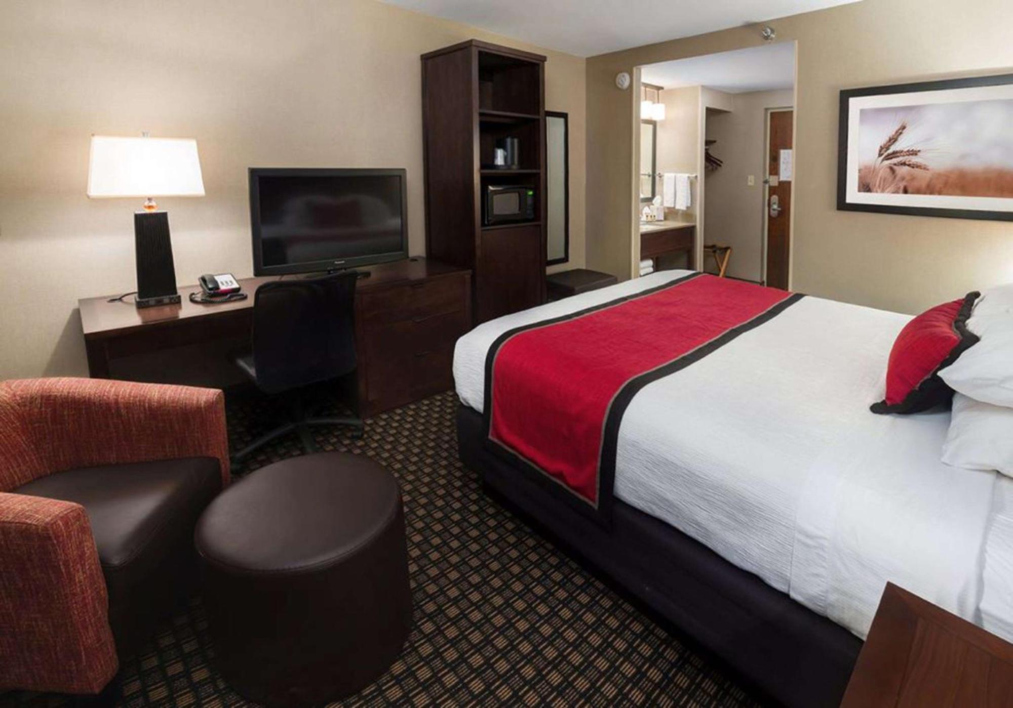 Western Ramkota 3*
