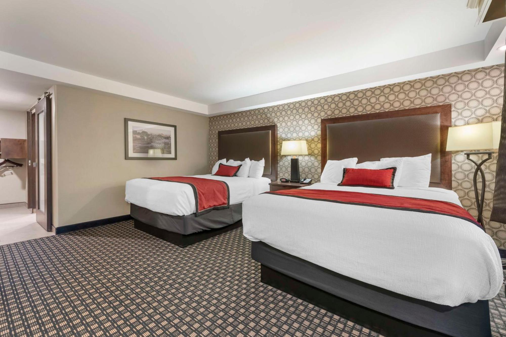 Western Ramkota 3*